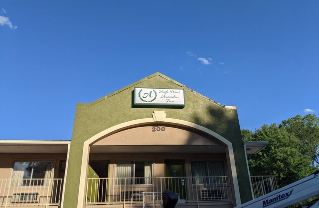 High Point Arcadia Inn