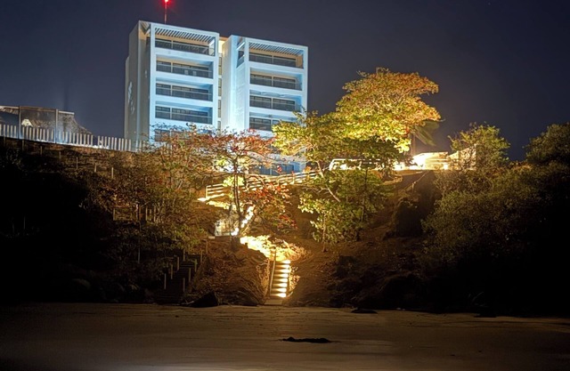 High Rise Beachfront Condon -Stay@Valentino-