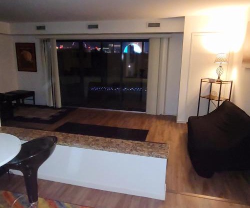 High rise Near UNLV and Strip