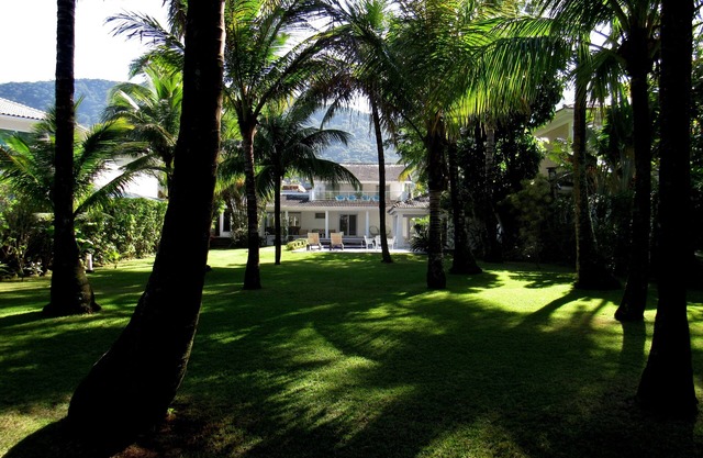 HIGH STANDARD HOUSE IN CANTO DO MOREIRA (Pé na Areia)