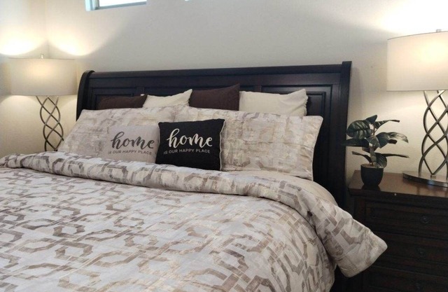 Highlands house in charming El Paso with WiFi ACngreat food & shopping