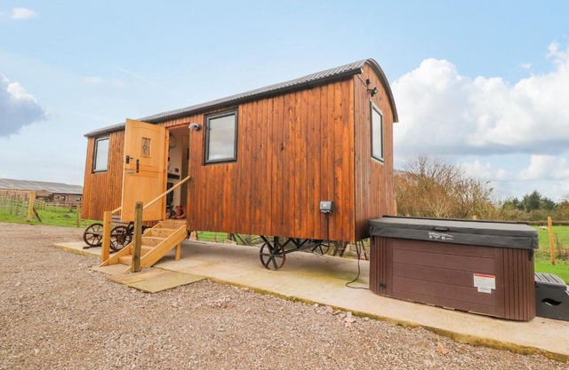 Hillcrest Shepherds Hut