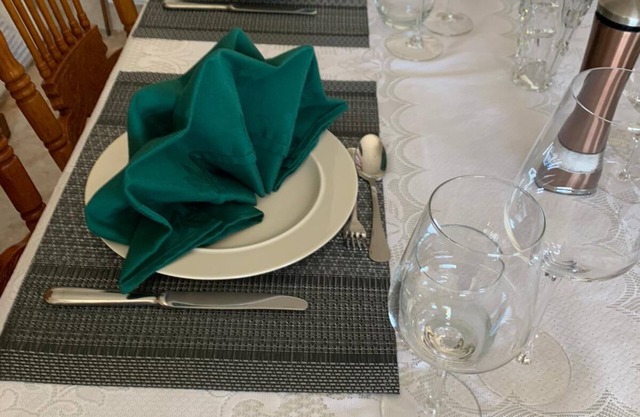 Hillhead House is a magnificent bungalow with stunning panoramic sea views.