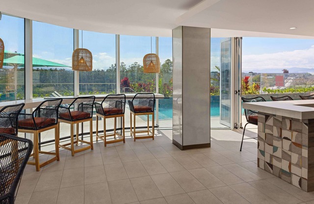 Hilton Garden Inn San Jose Airport City Mall