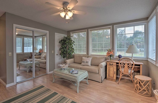 Hilton Head Waterfront Golf Getaway: Pet Friendly!