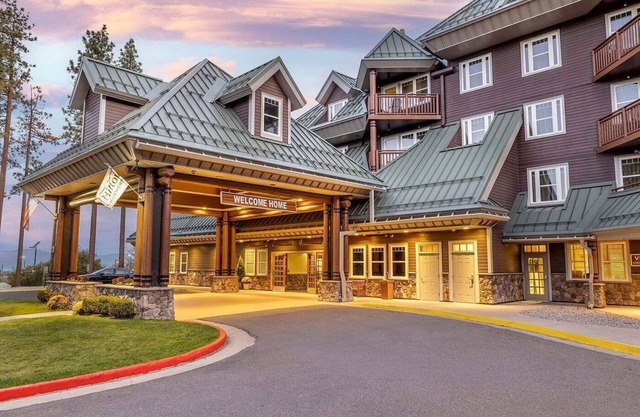 Hilton South Lake Tahoe- 1 BD Deluxe Condo near the Heavenly Gondola