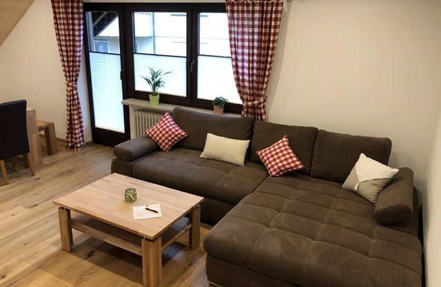 Hirschbach vacation apartment, 67sqm, 1-2 bedrooms + toddler bed, max. 6 people