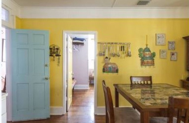 Historic 8th Ave, 5 Bedroom, Pass-a-Grille, 1-Min From Beach, Sleeps 16
