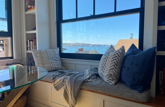 Historic Beach Cottage with Ocean View Deck - Steps to Beach