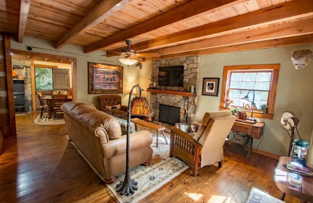 Historic Creekside Cabin with Luxury Amenities, WiFi, Fireplace, Private Trails