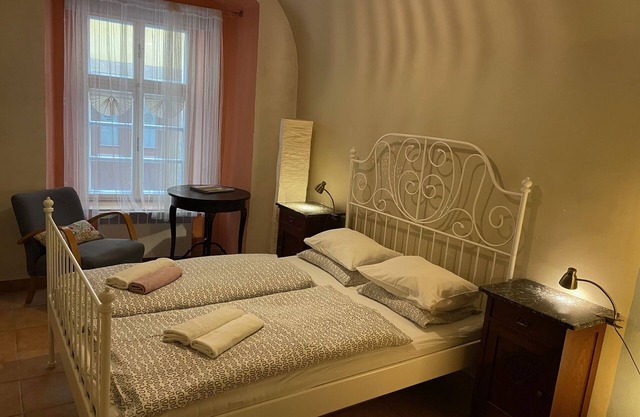 Historic Ground Floor Apartment for 2 in Medieval Centre of Prague