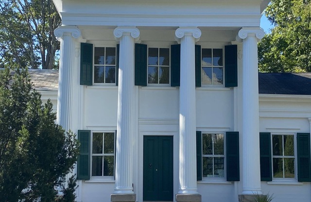 HISTORIC HALL HOUSE