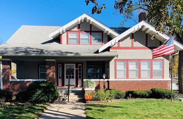Historic Home in the Heart of Perry