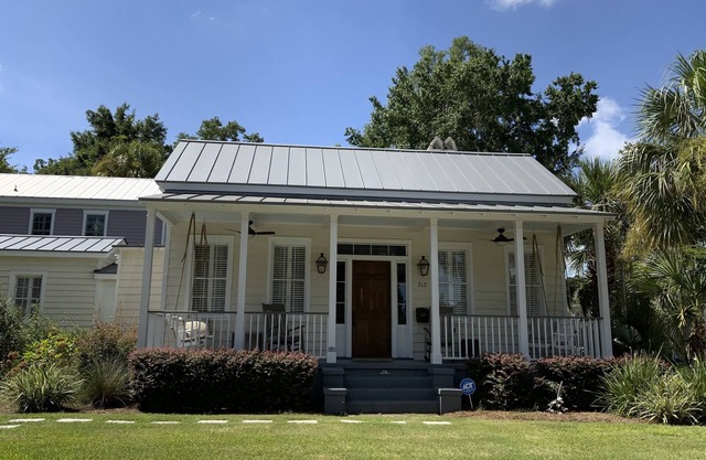 Historic Home Located in historic district of Beaufort, SC