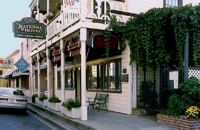 Historic National Hotel