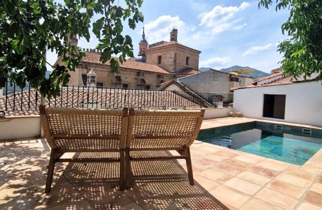 Historic villas with garden in the heart of Guadeloupe.