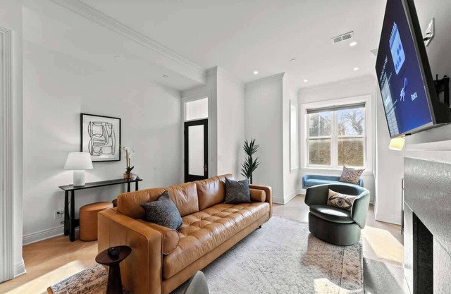 Historical DC Luxury Home | 5BR/3.5BA Bloomingdale