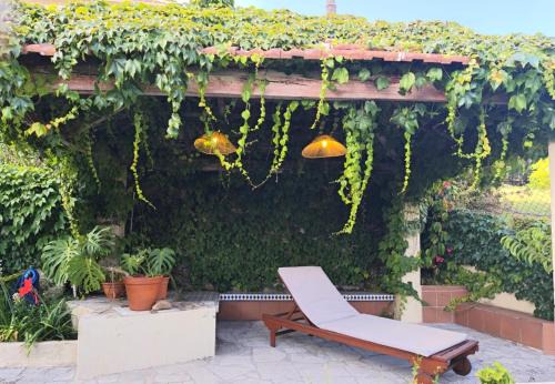 Holibai, Axouxere, Casa con preciosa zona verde, barbacoa, cerca del mar, Galicia, Nigrán