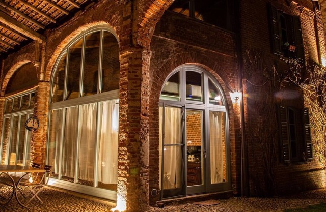 Holiday apartment Vaprio d'Agogna for 1 - 6 persons with 2 bedrooms - Castle