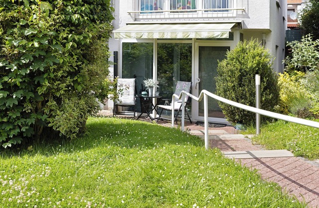 Holiday Apartment 'An Der Dönche' with Private Terrace, Private Garden and Wi-Fi