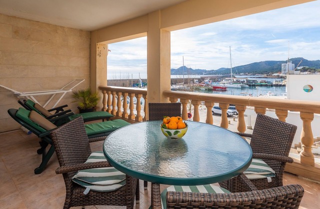 Holiday "Apartment Maritim" with Sea View, Mountain View, Wi-Fi & Terrace