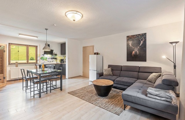 Holiday Apartment "Helmenhube 2" with Sauna, Community Garden and Wi-Fi