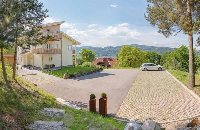 Holiday apartment Oberdellach for 1 - 6 persons with 3 bedrooms - Holiday apartment in one or multi-