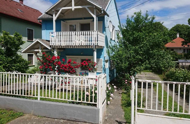 Holiday apartment only 150 m away from the thermal bath