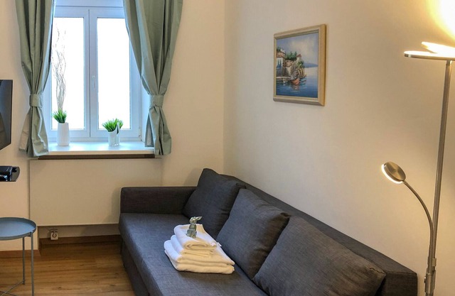 Holiday Apartment "Small Apartment - Near Centre" with Wi-Fi