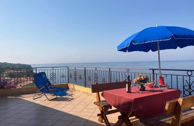 Holiday apartment Sutomore for 1 - 5 persons with 2 bedrooms - Holiday apartment