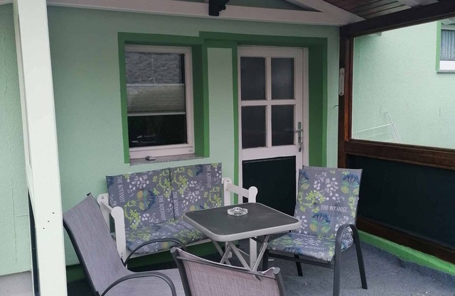 Holiday apartment with garden