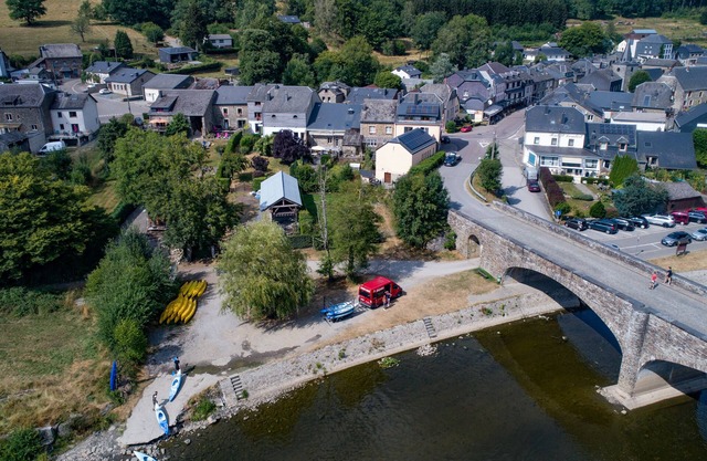 Holiday at Semois with Jacuzzi - Sauna - Billiards - Table football - LUXURY
