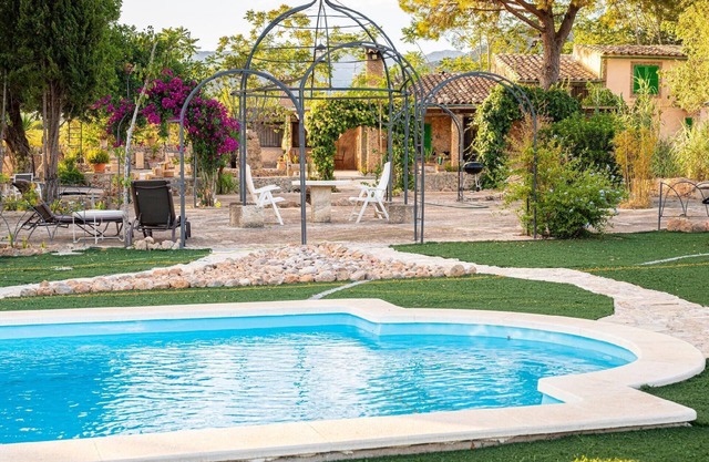 Holiday house Santa Maria del Cami for 1 - 6 persons with 3 bedrooms - Holiday house