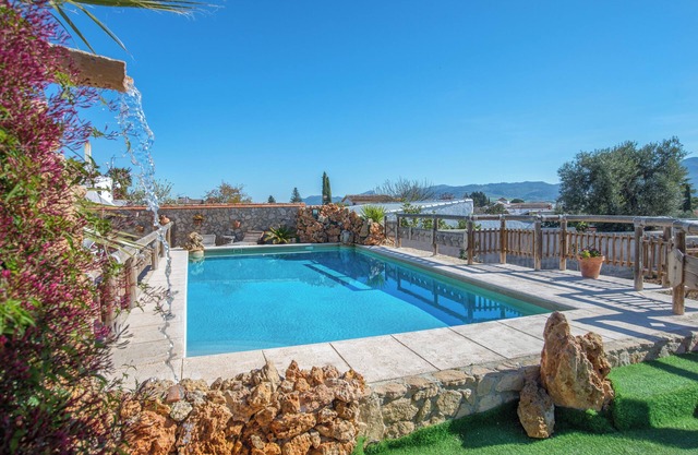 Holiday Home “Alojamiento Rural La Pila” with Mountain View, Wi-Fi