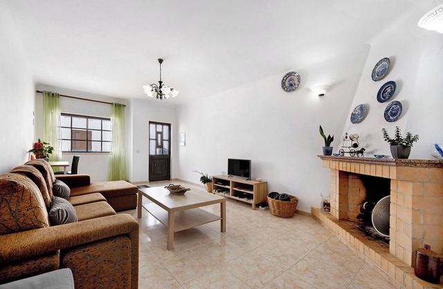 Holiday Home 'Brita' with Private Terrace, Balcony and Wi-Fi