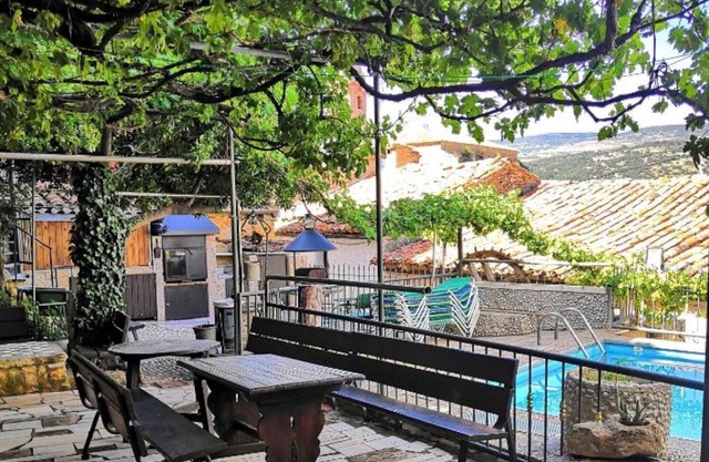 Holiday Home 'Casa Conesa I' with Mountain View, Private Pool and Wi-Fi