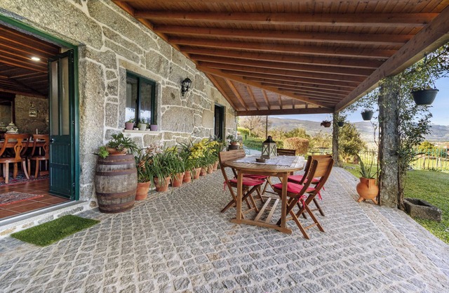 Holiday Home 'Casa Do Soutinho' with Mountain View, Private Terrace and Air Conditioning