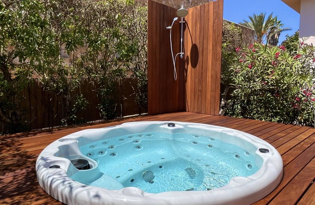 Holiday Home 'Casa Son Moja' with Private Terrace, Wi-Fi and Air Conditioning