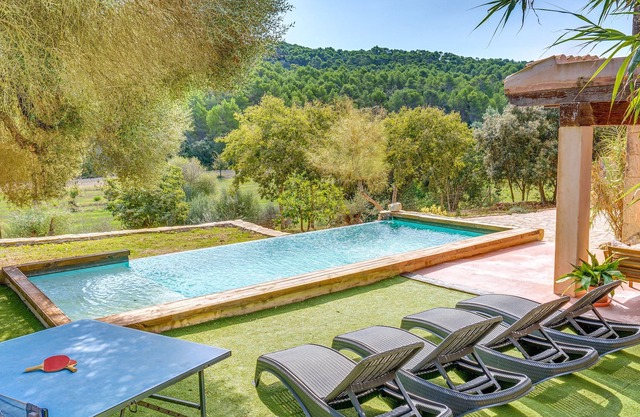 Holiday Home Fincatur North with Infinity Pool, Garden & Wi-Fi