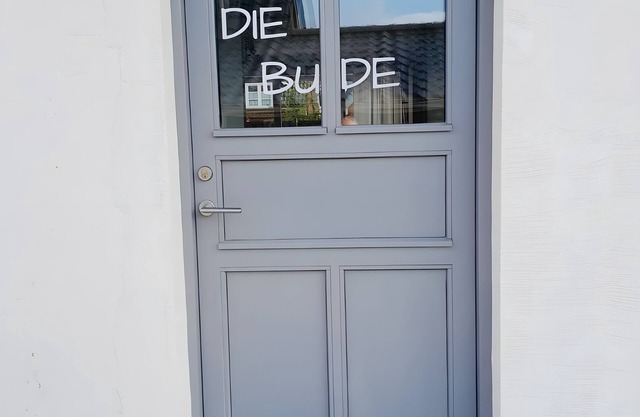 Holiday Home 'Fischer-chic - Die Bude' with Sea View, Private Terrace and Wi-Fi