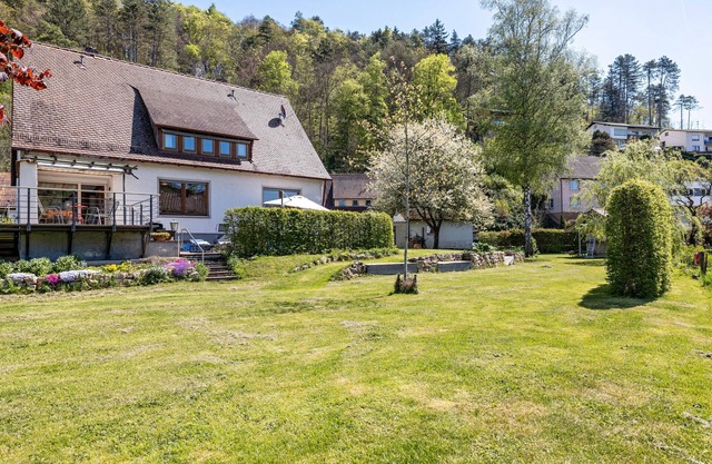 Holiday Home 'Haus An Der Lauchert' with Private Terrace, Private Garden and Wi-Fi