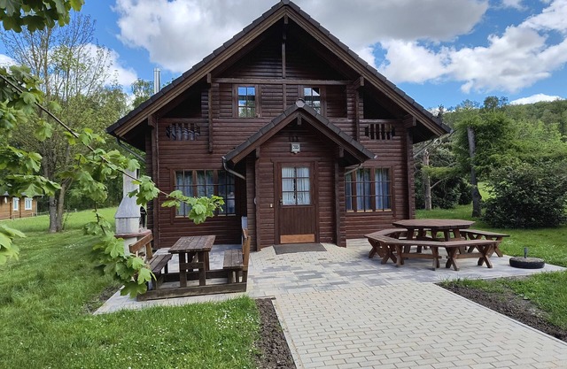Holiday Home 'Holzhaus - Am - Silbersee' with Private Terrace, Private Garden and Wi-Fi