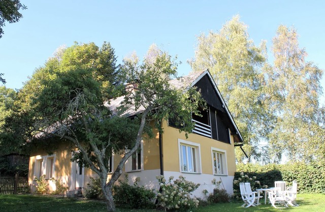 Holiday Home in Milíre near Ski Trails