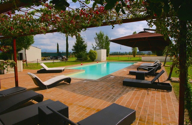 Holiday Home in Foligno with Pool & Terrace