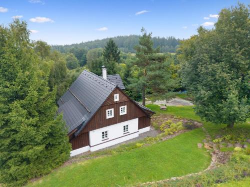 Holiday Home Roubenka Maleč by Interhome