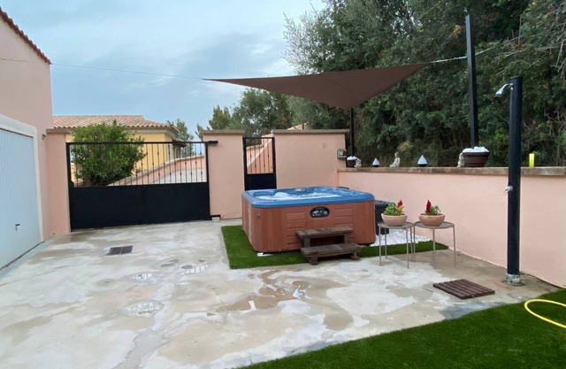 Holiday Home 'The Paradise' with Mountain View, Private Terrace and Wi-Fi