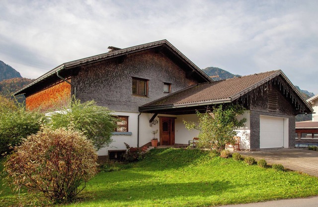 Holiday Home “Villa Kanisblick” with Mountain View, Garden & Wi-Fi