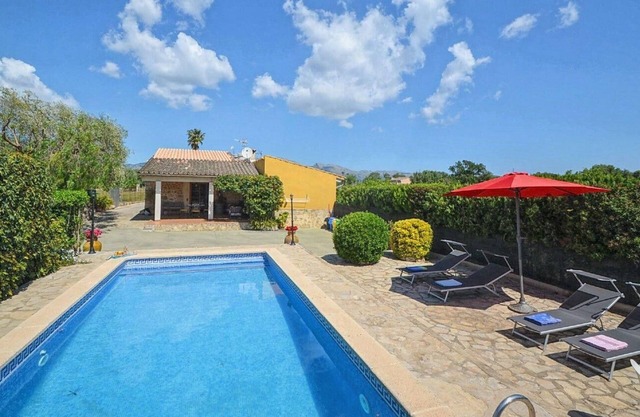 Holiday house Buger for 1 - 6 persons with 3 bedrooms - Holiday house