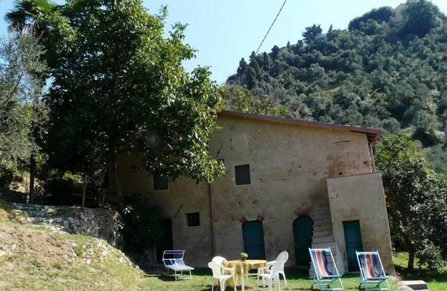 Holiday house Monteggiori for 1 - 5 persons with 2 bedrooms - Holiday home