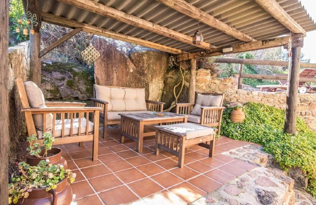 Holiday house Pindo for 1 - 8 persons with 3 bedrooms - Twin house